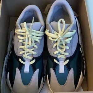 Yeezy Boost 700